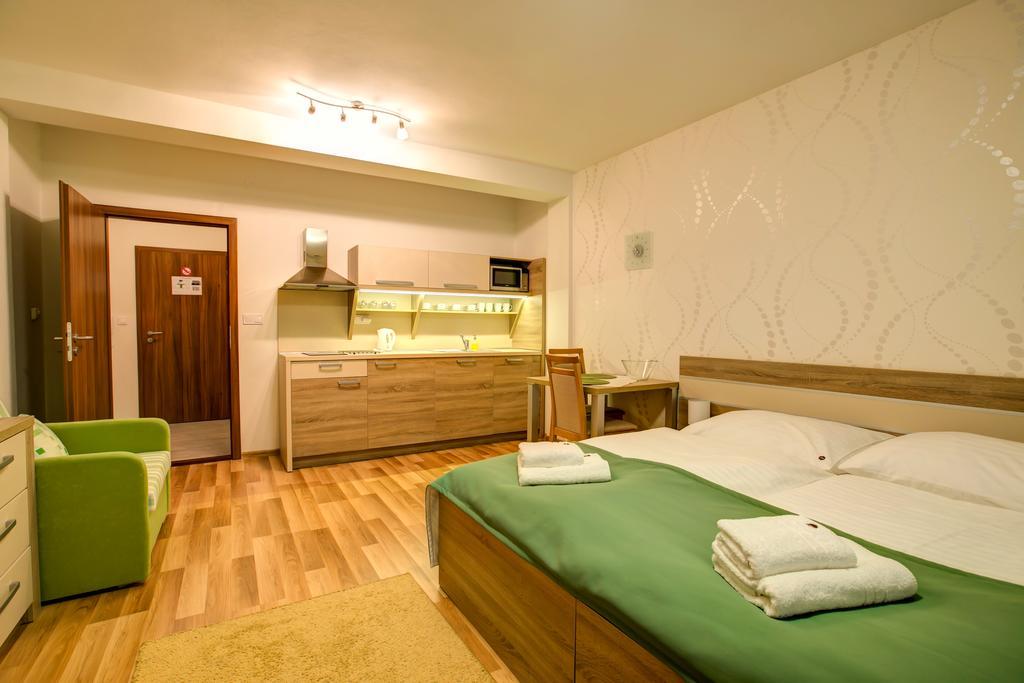 Apartmany Tri Studnicky Демановска Долина Екстериор снимка